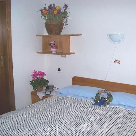 Garni Pecol Fusine Room photo